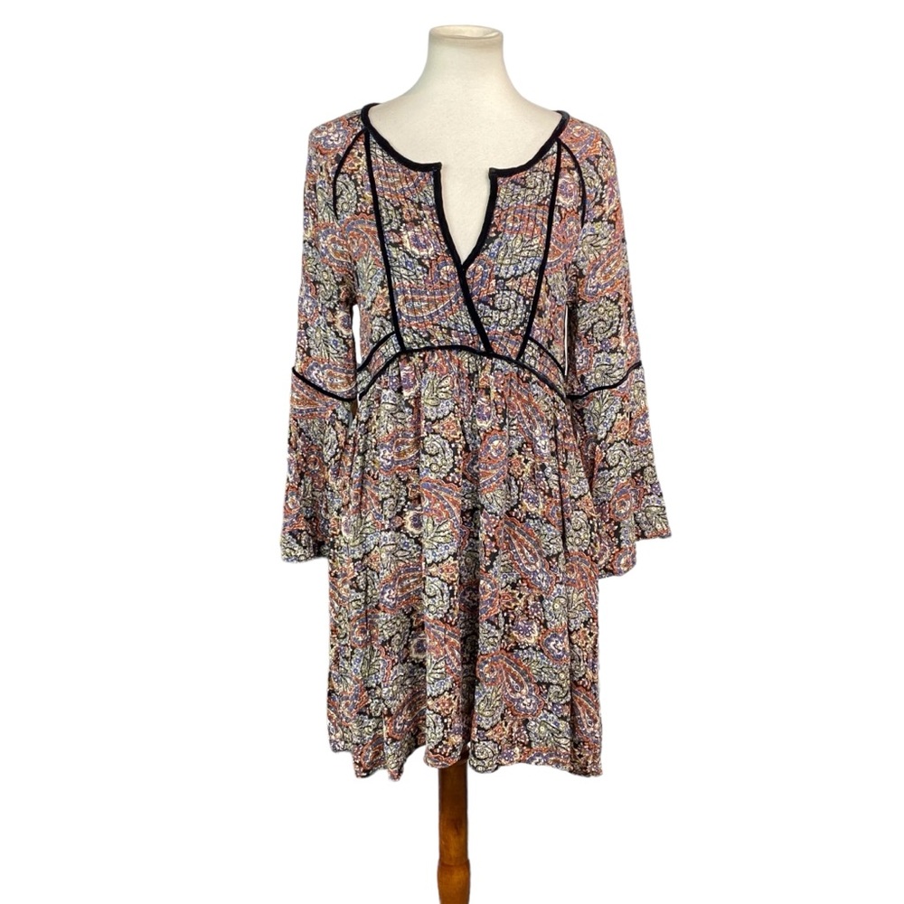 Woman’s American Eagle paisley print boho dress size L
